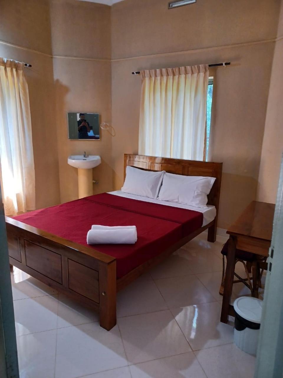Mahout Resort Wayanad - An Experiential Jungle Stay With Waterfall 卡尔佩特塔 外观 照片