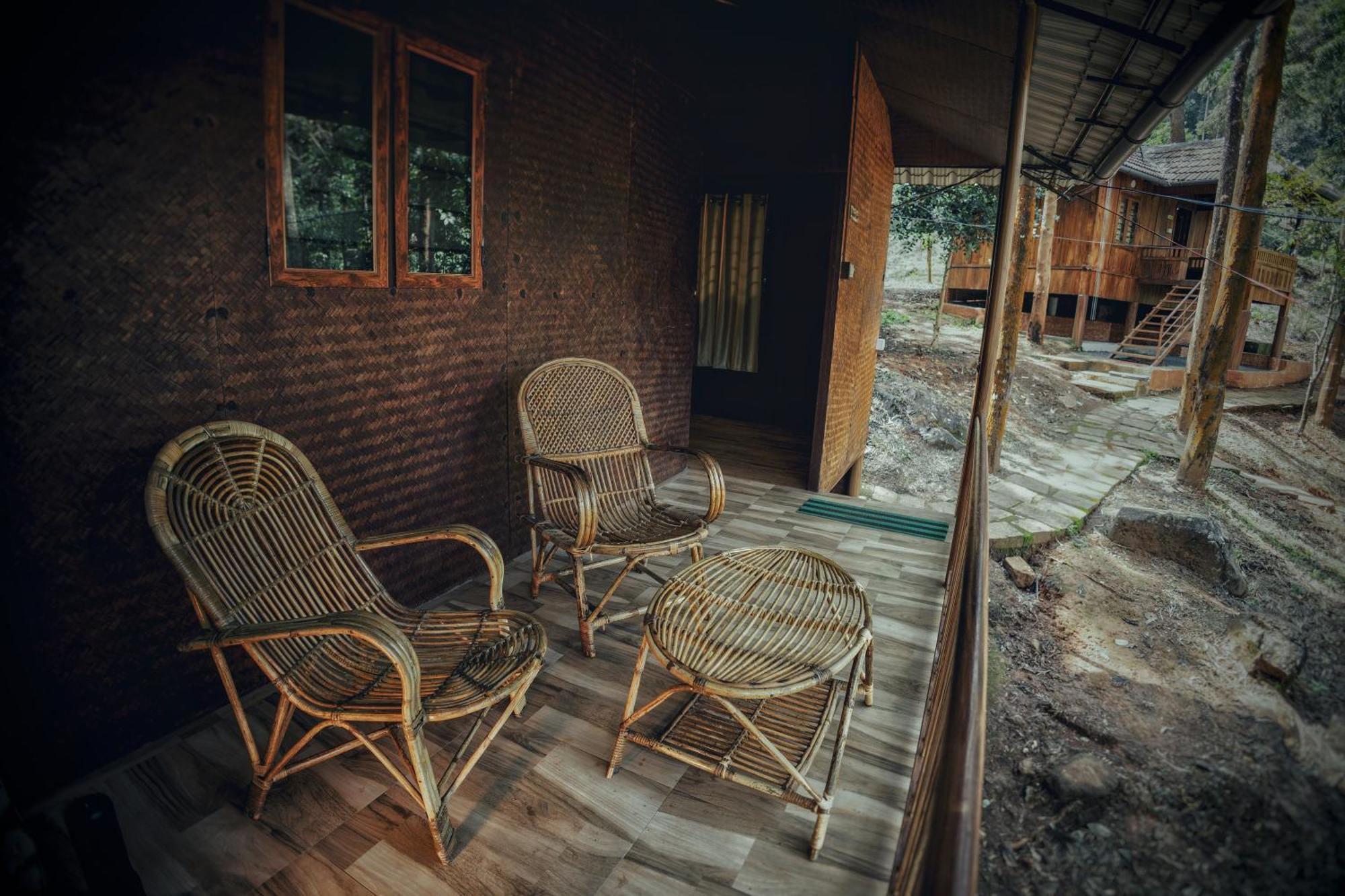 Mahout Resort Wayanad - An Experiential Jungle Stay With Waterfall 卡尔佩特塔 外观 照片