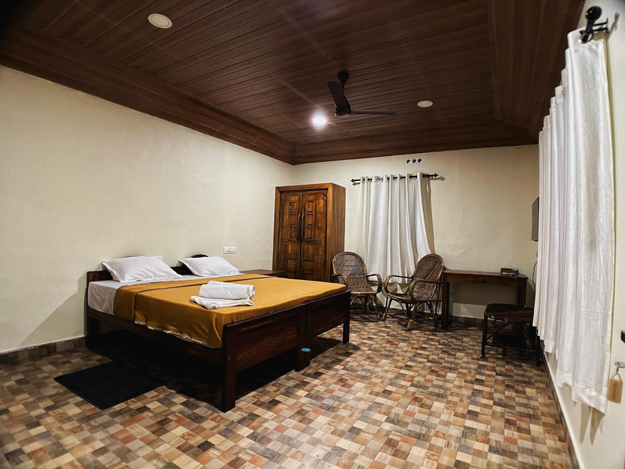 Mahout Resort Wayanad - An Experiential Jungle Stay With Waterfall 卡尔佩特塔 外观 照片